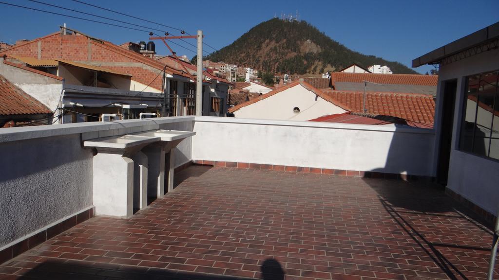 Casa De Huespedes Isabella Hotell Sucre Eksteriør bilde