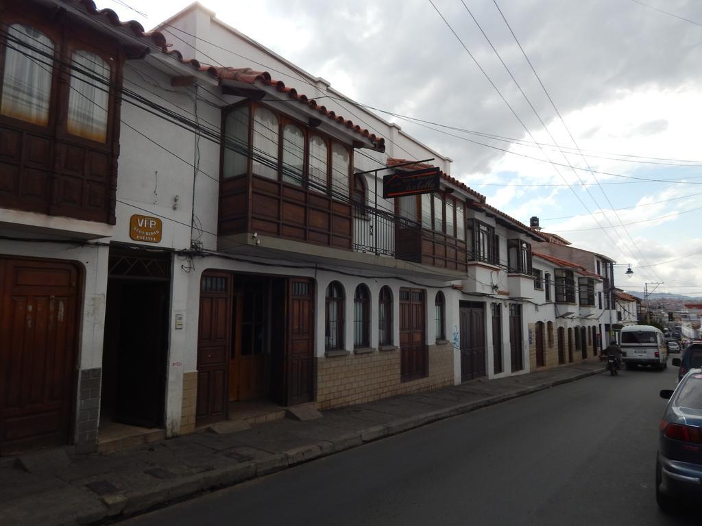 Casa De Huespedes Isabella Hotell Sucre Eksteriør bilde